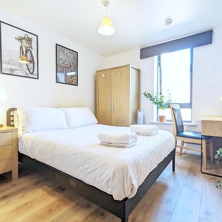 Guest Room In City Centre Near Key Attractions Liverpool Exterior photo